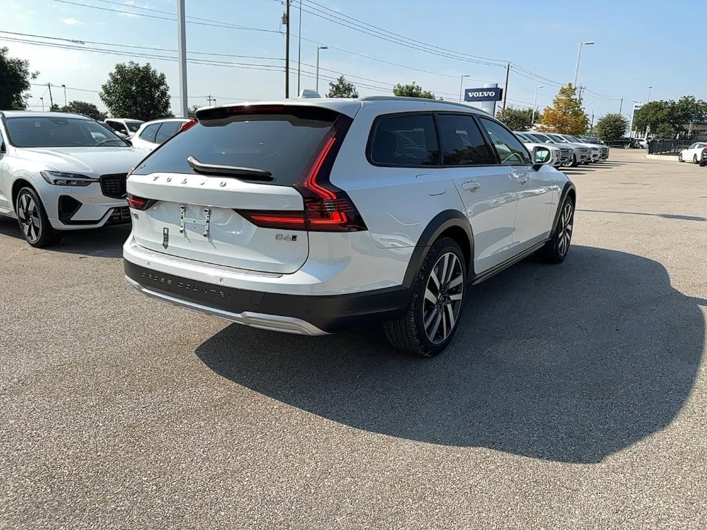 new 2025 Volvo V90 Cross Country car, priced at $62,585