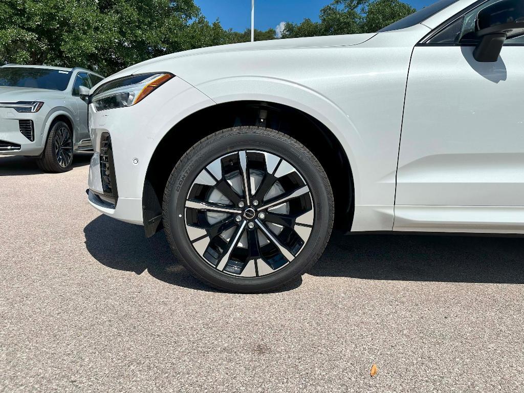 new 2026 Volvo XC60 car, priced at $57,985