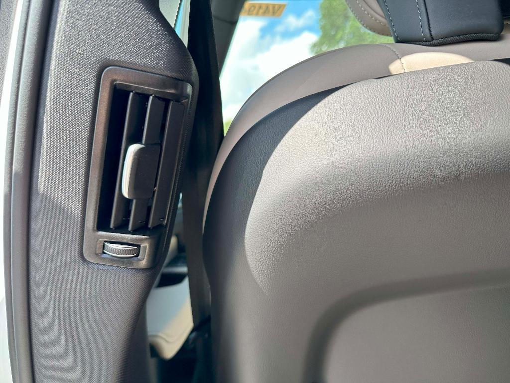 new 2026 Volvo XC60 car, priced at $57,985