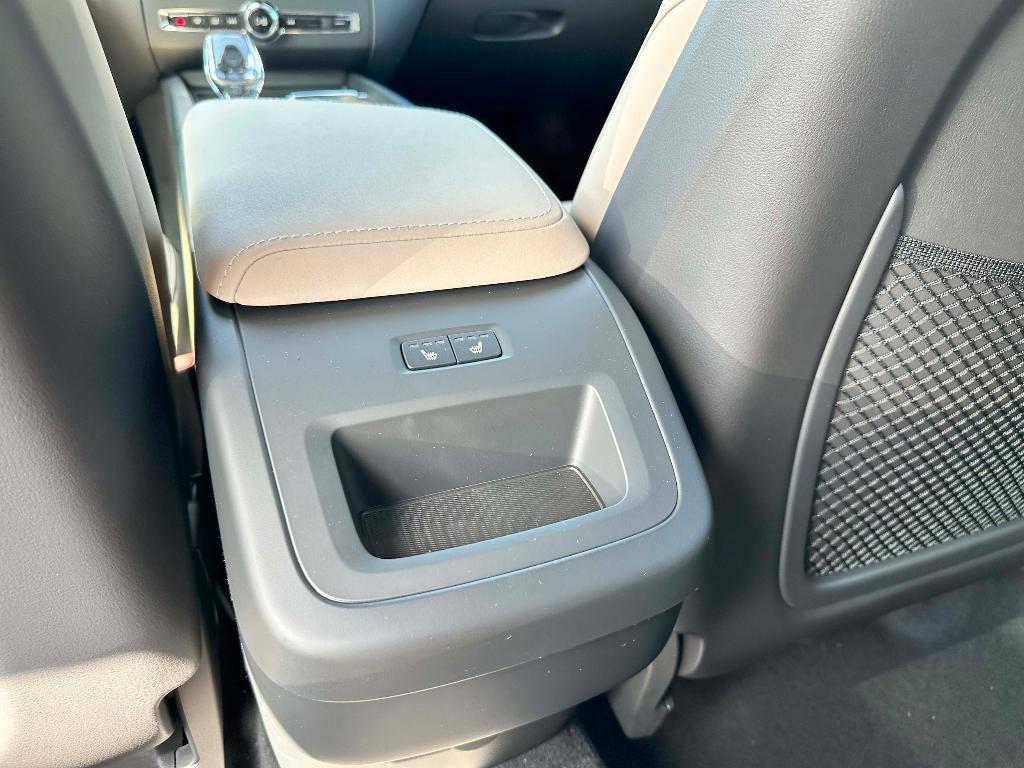 new 2026 Volvo XC60 car, priced at $57,985