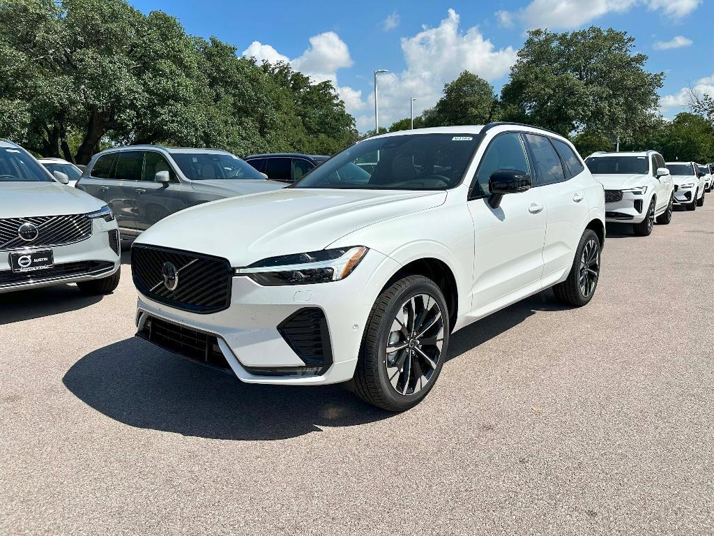 new 2026 Volvo XC60 car, priced at $57,985