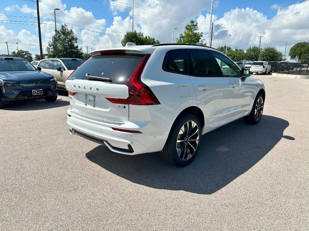 new 2026 Volvo XC60 car, priced at $57,985