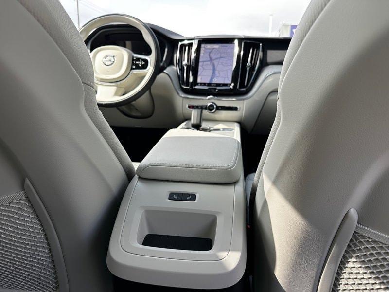 new 2025 Volvo XC60 car, priced at $52,860