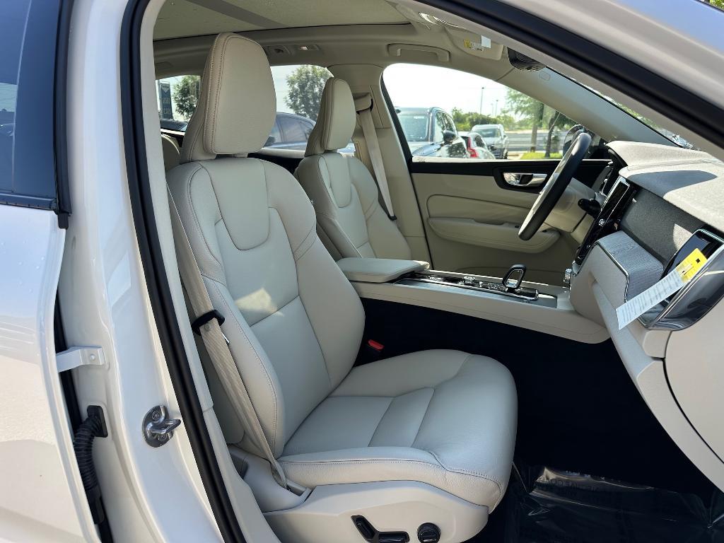 new 2025 Volvo XC60 Plug-In Hybrid car, priced at $66,235