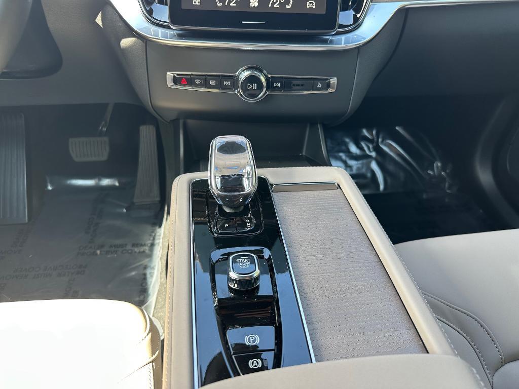 new 2026 Volvo XC90 car, priced at $71,825