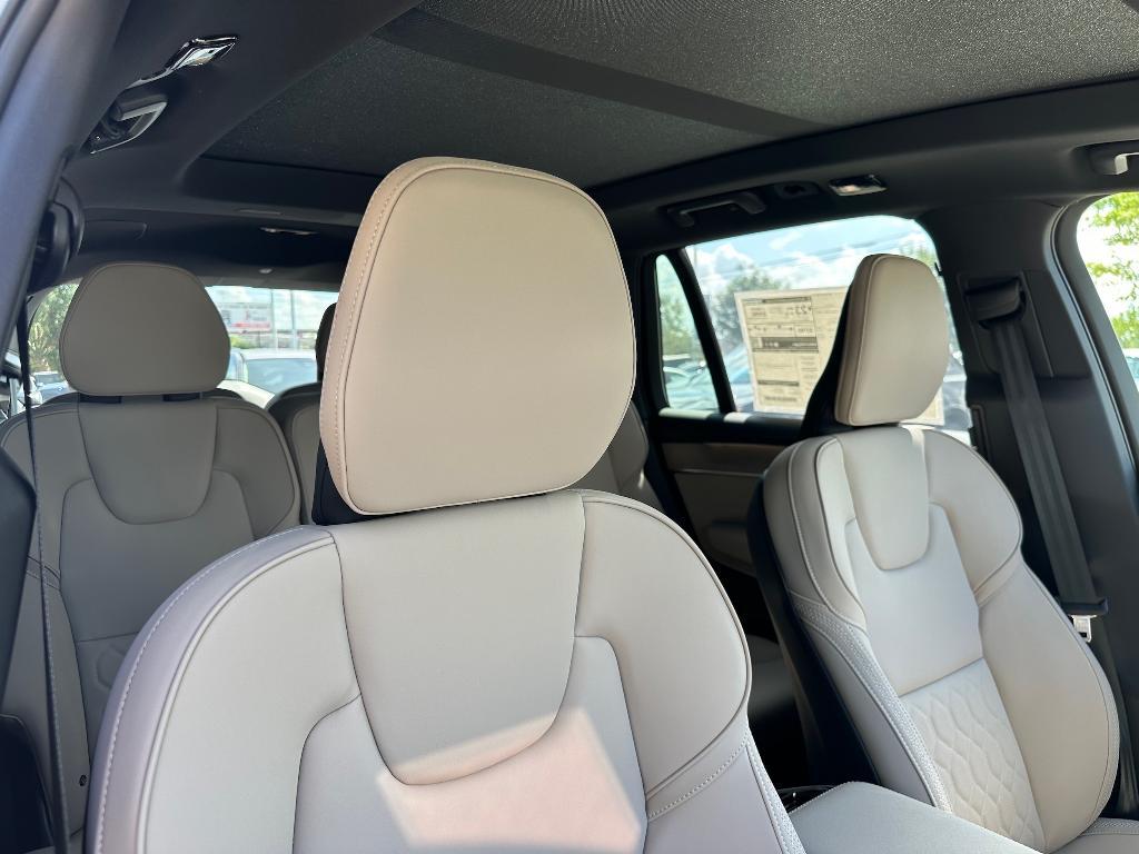 new 2026 Volvo XC90 car, priced at $71,825