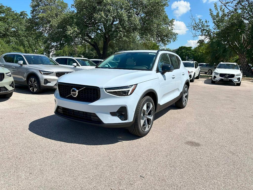 new 2026 Volvo XC40 car, priced at $50,150