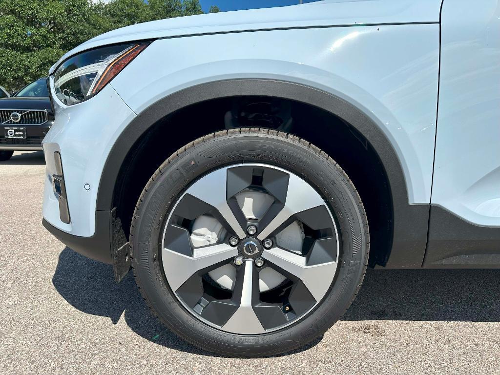 new 2026 Volvo XC40 car, priced at $50,150