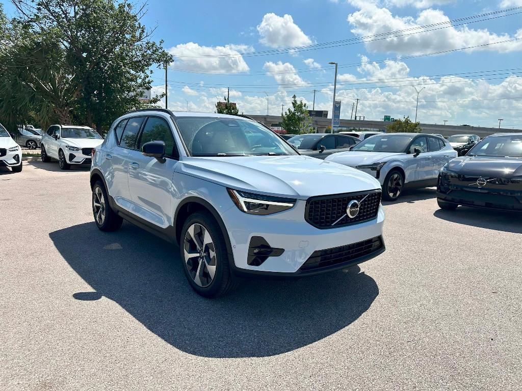 new 2026 Volvo XC40 car, priced at $50,150
