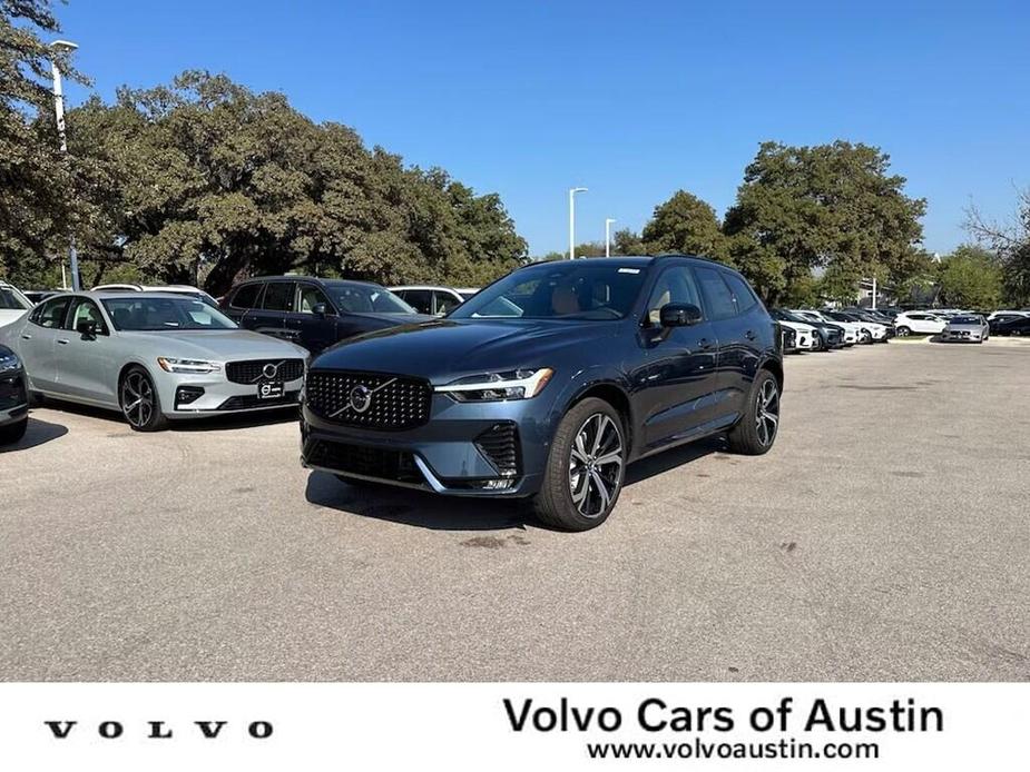 new 2025 Volvo XC60 car, priced at $59,885