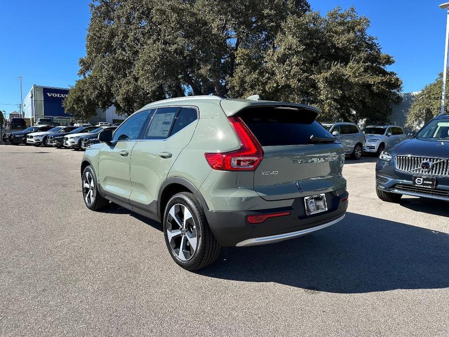 new 2025 Volvo XC40 car, priced at $44,845