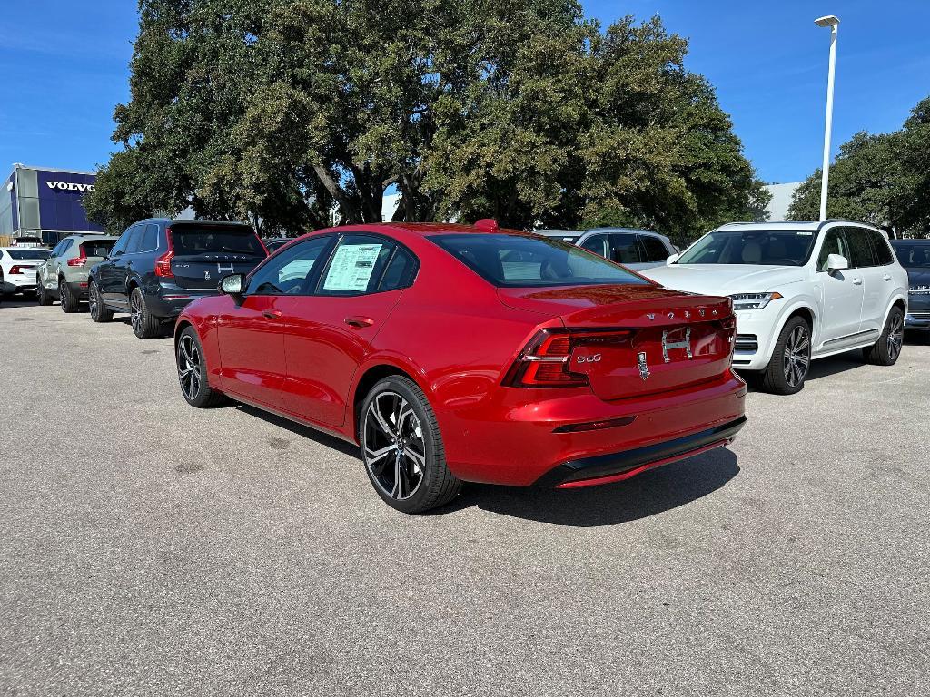 new 2024 Volvo S60 car, priced at $47,395