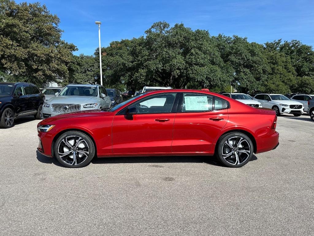 new 2024 Volvo S60 car, priced at $47,395