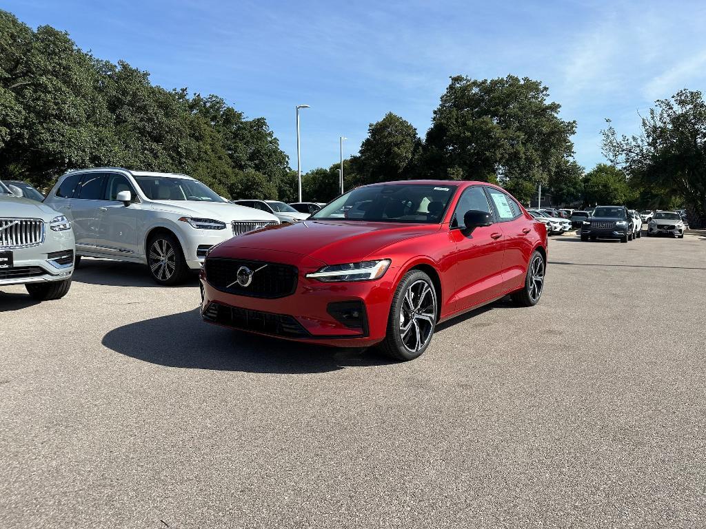 new 2024 Volvo S60 car, priced at $47,395