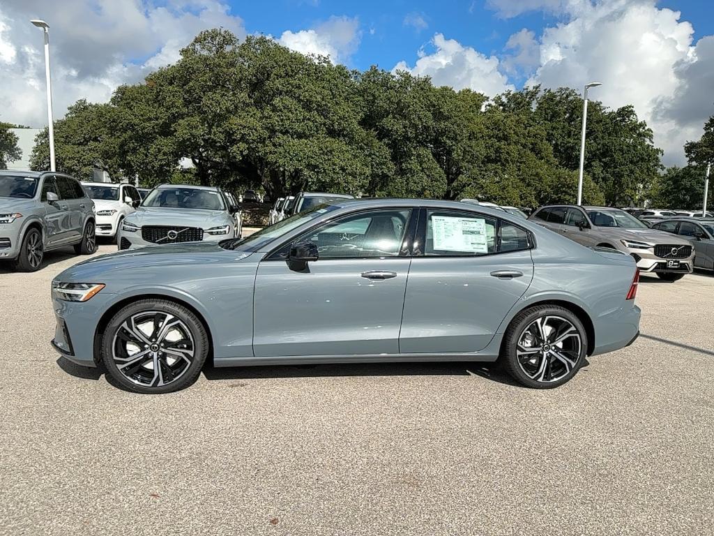 new 2024 Volvo S60 car, priced at $45,825