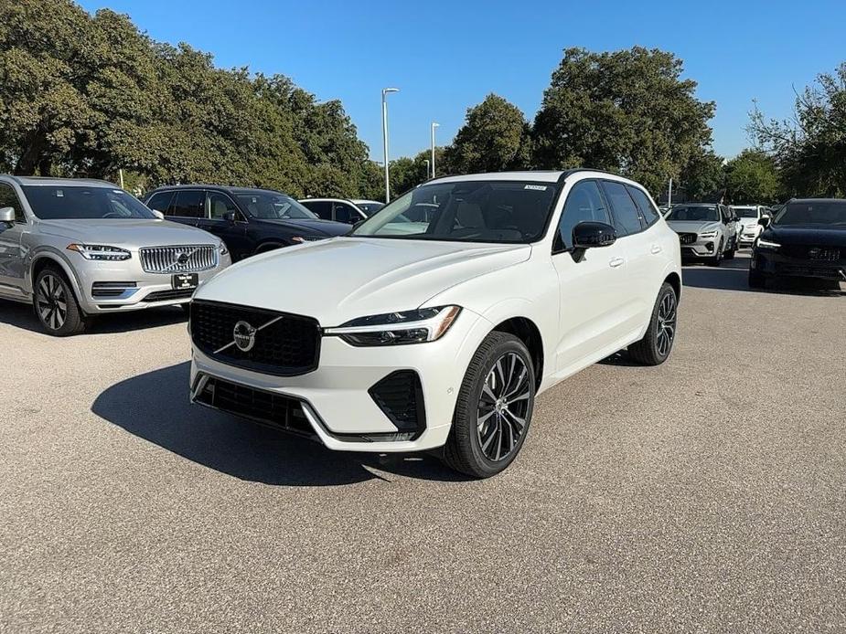 new 2025 Volvo XC60 car, priced at $54,585