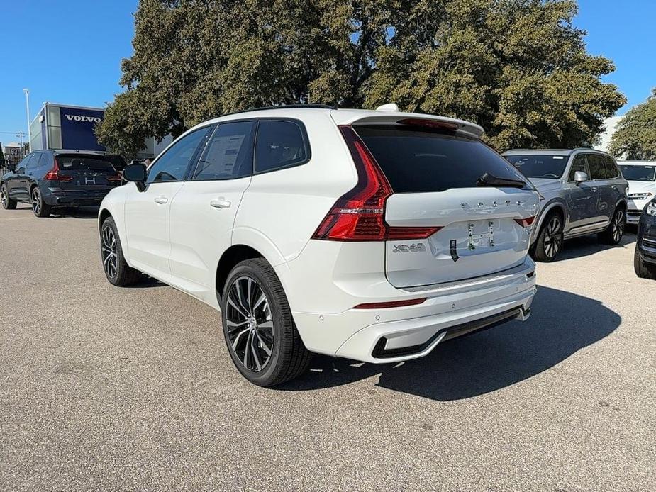 new 2025 Volvo XC60 car, priced at $54,585