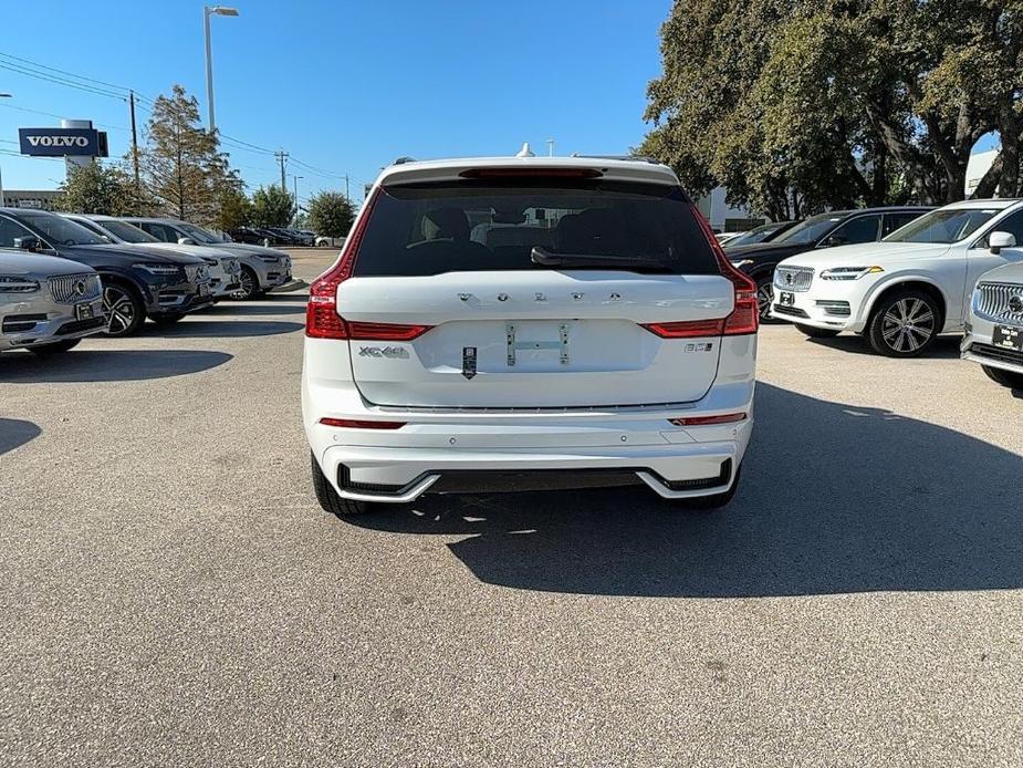 new 2025 Volvo XC60 car, priced at $54,585