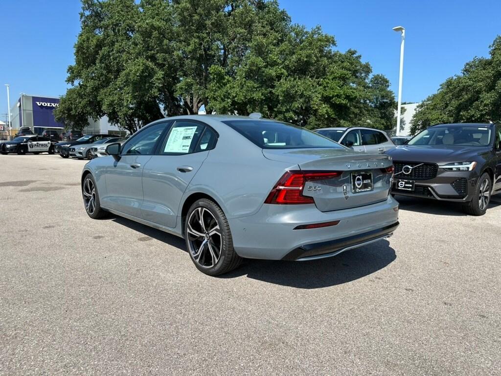 new 2024 Volvo S60 car, priced at $48,145