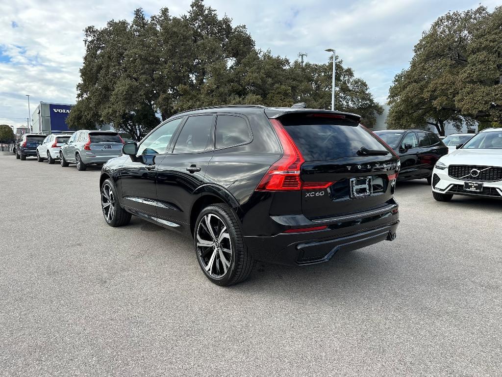 new 2025 Volvo XC60 car, priced at $60,635