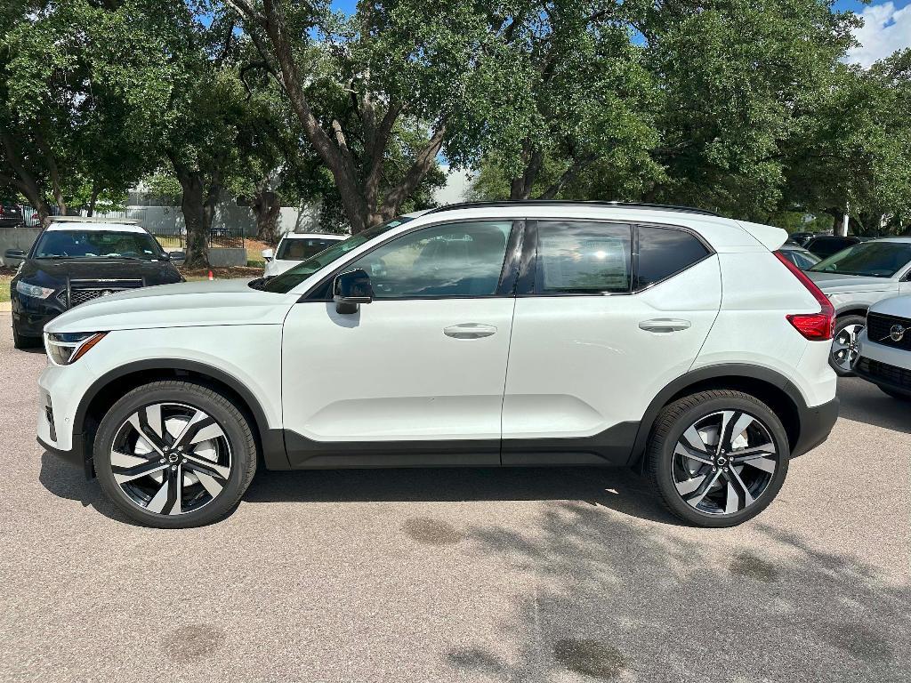 new 2026 Volvo XC40 car, priced at $46,345