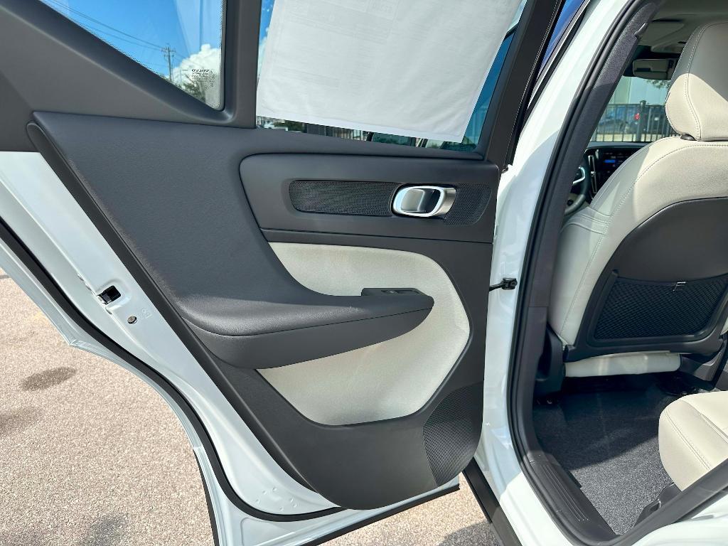 new 2026 Volvo XC40 car, priced at $46,345
