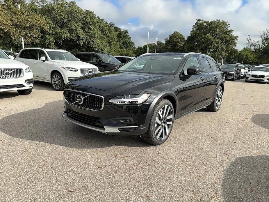 new 2025 Volvo V90 Cross Country car, priced at $63,335