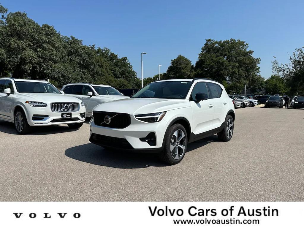 new 2025 Volvo XC40 car, priced at $48,315