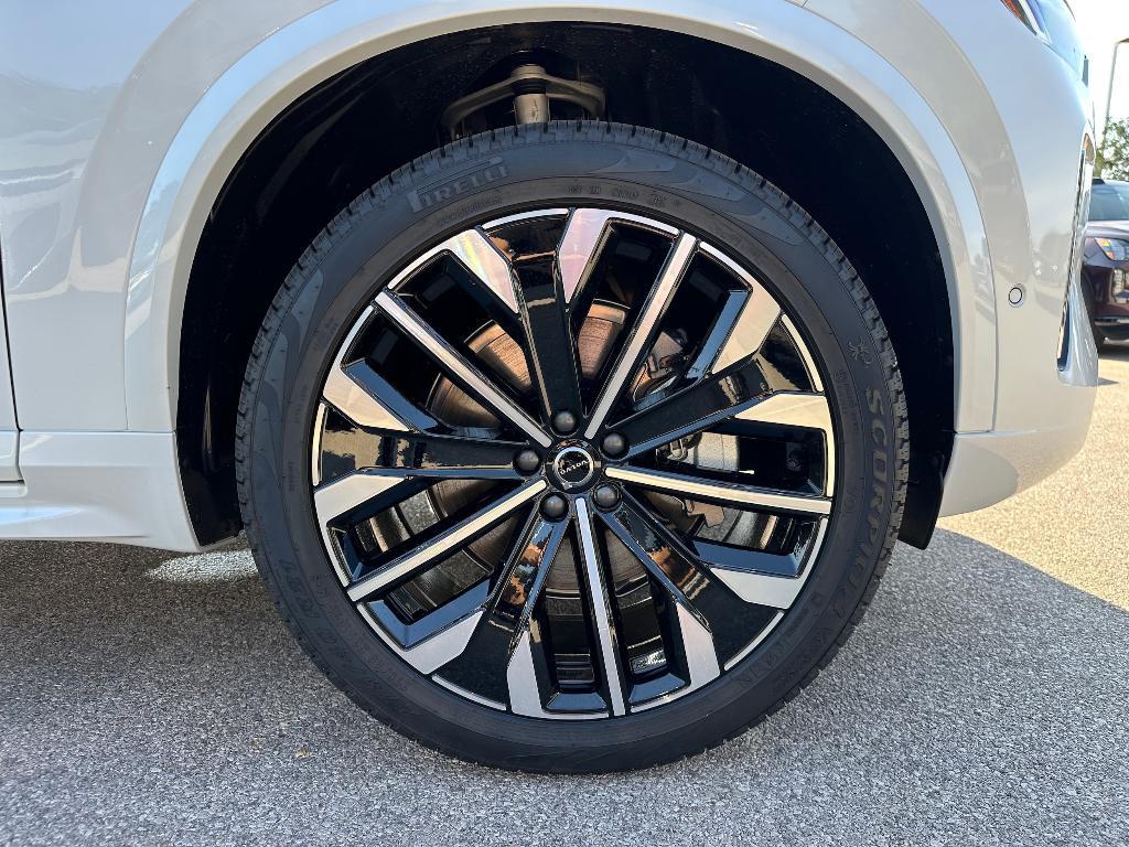 new 2026 Volvo XC90 car, priced at $71,825