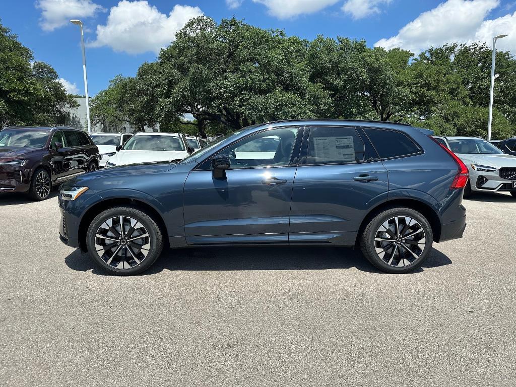 new 2026 Volvo XC60 car, priced at $58,385