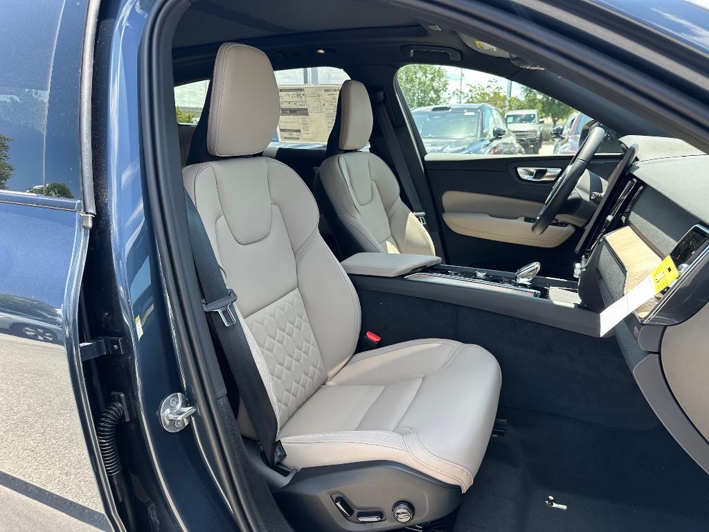 new 2026 Volvo XC60 car, priced at $58,385