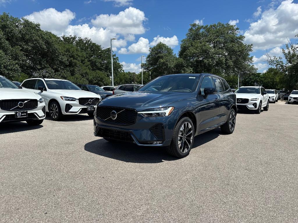 new 2026 Volvo XC60 car, priced at $58,385