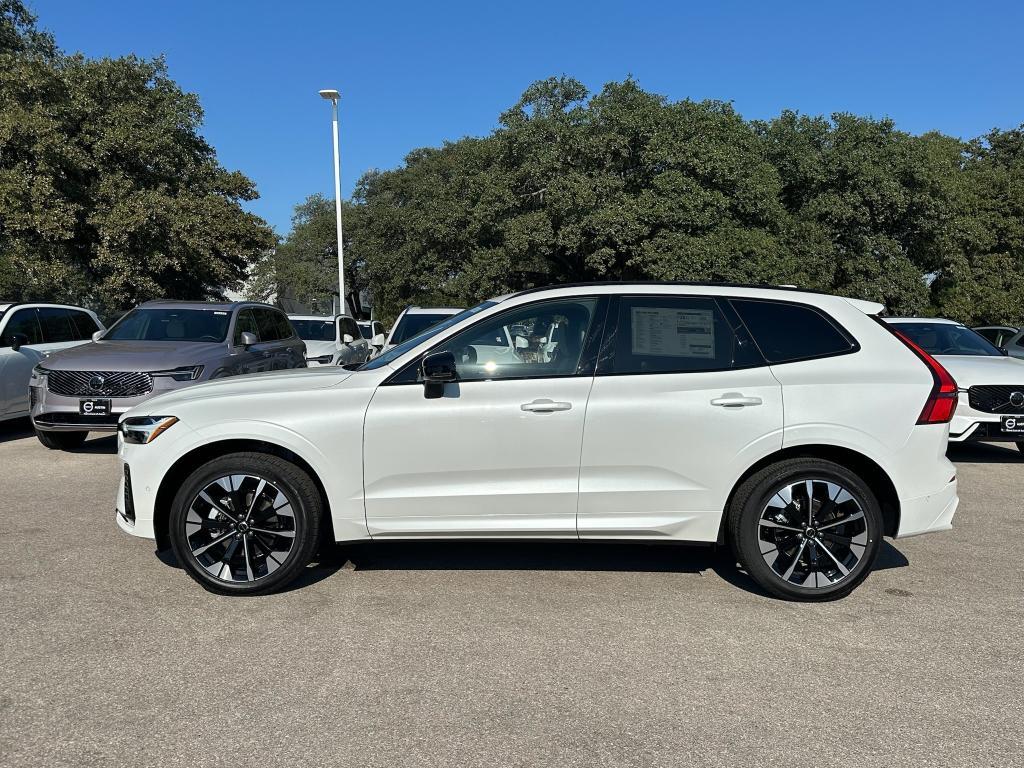 new 2026 Volvo XC60 car, priced at $57,985
