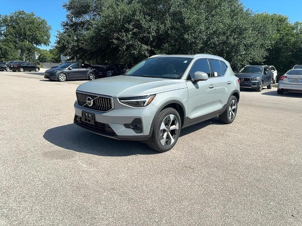 used 2024 Volvo XC40 car, priced at $38,995