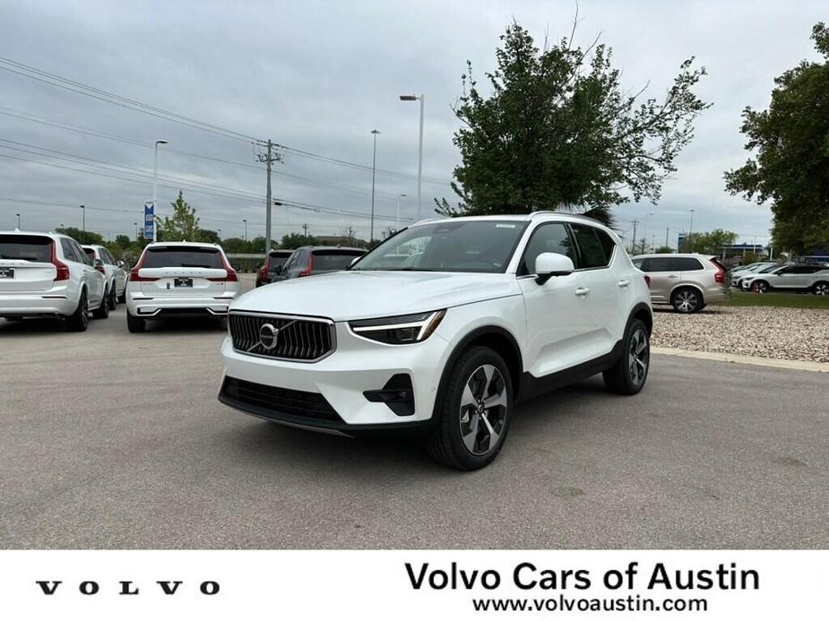 new 2024 Volvo XC40 car, priced at $47,345