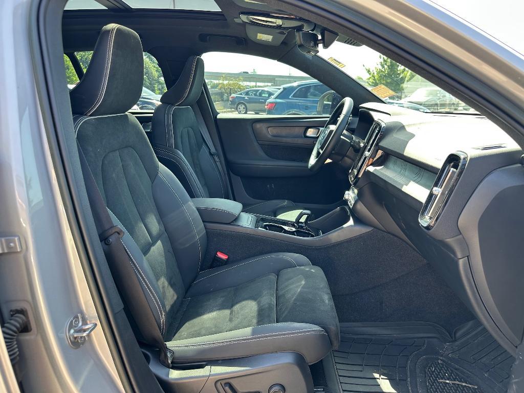 used 2023 Volvo XC40 Recharge Pure Electric car, priced at $27,995