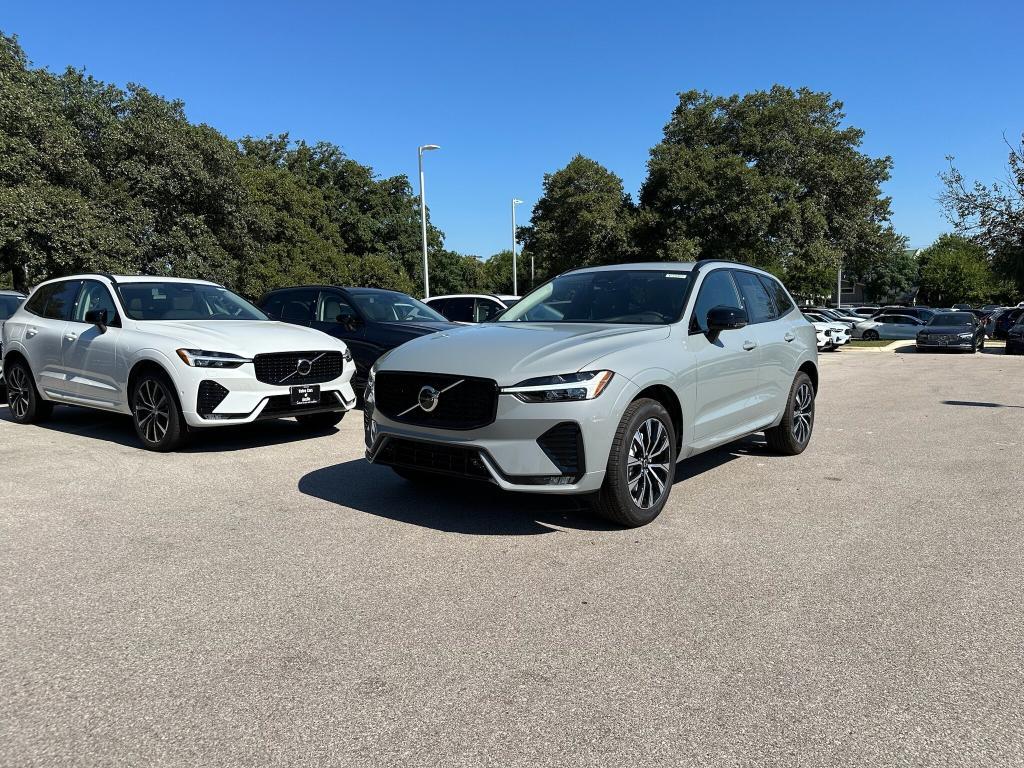 new 2025 Volvo XC60 car, priced at $49,935