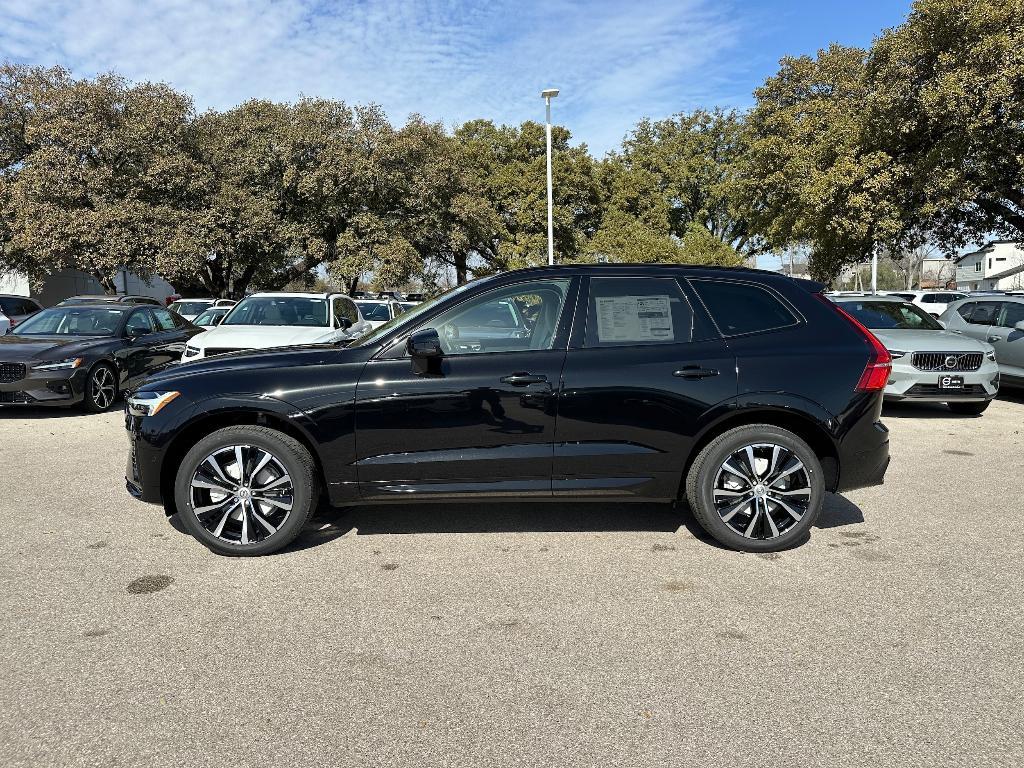 new 2025 Volvo XC60 car, priced at $54,610