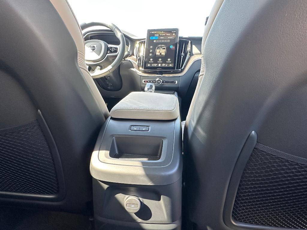 new 2026 Volvo XC60 Plug-In Hybrid car, priced at $69,285