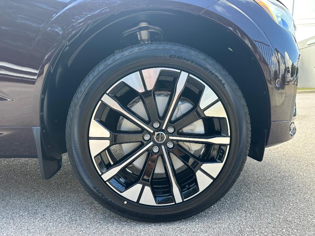new 2026 Volvo XC60 car, priced at $58,620