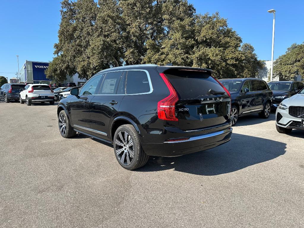 new 2025 Volvo XC90 car, priced at $67,265