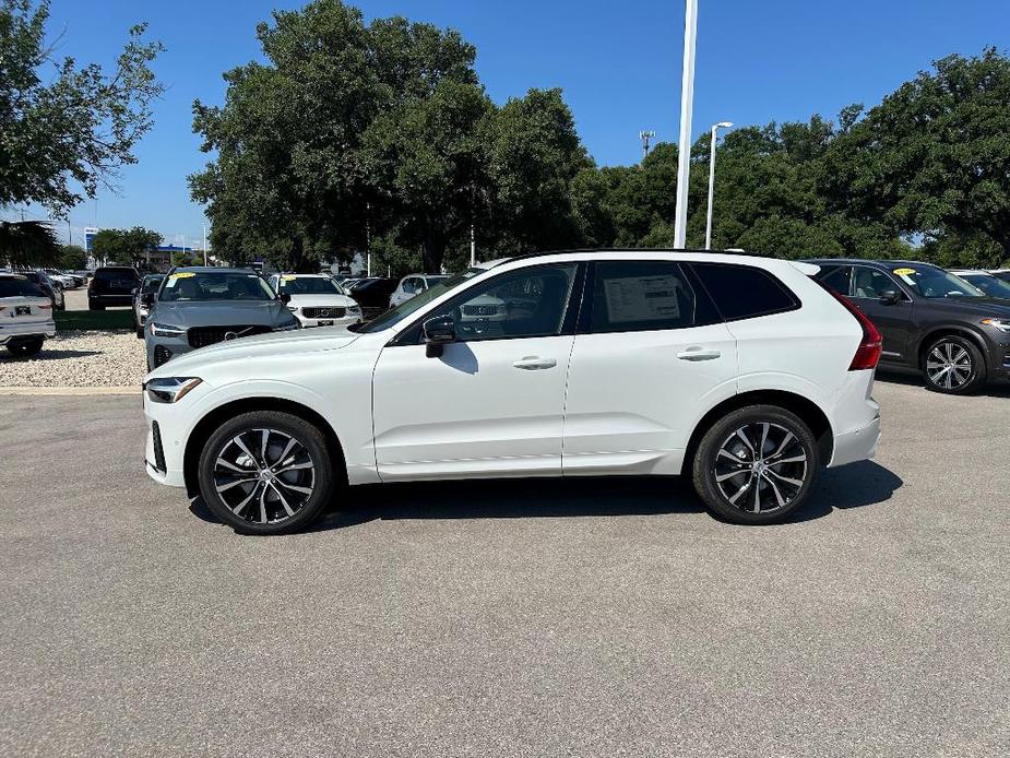 new 2025 Volvo XC60 car, priced at $54,585