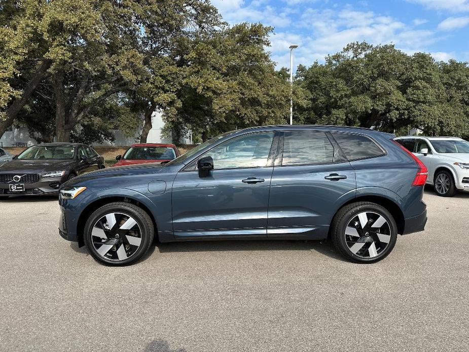 new 2025 Volvo XC60 Plug-In Hybrid car, priced at $66,235