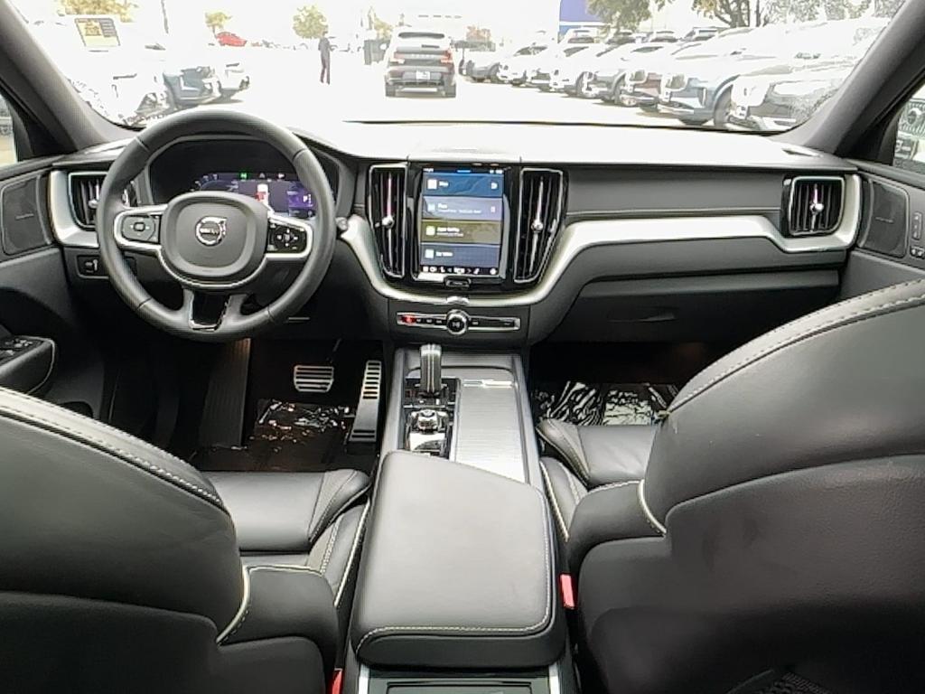 used 2022 Volvo XC60 car, priced at $34,995