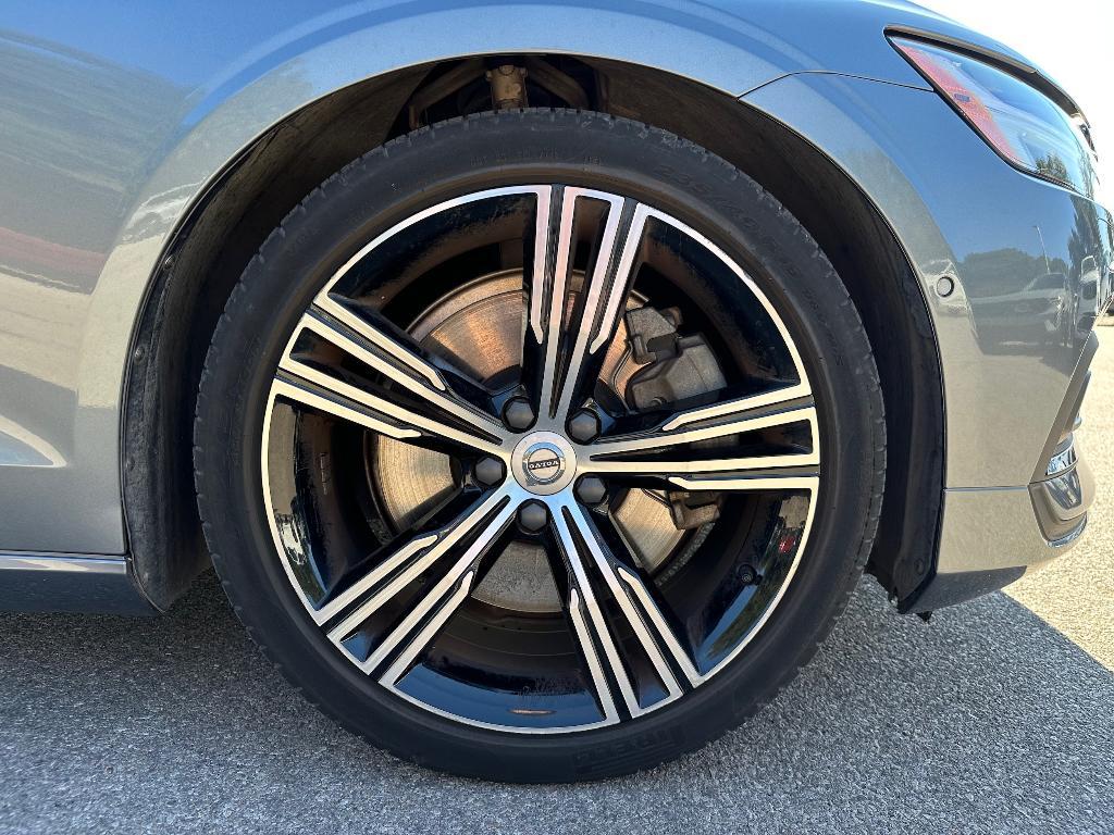 used 2020 Volvo S60 car, priced at $26,995