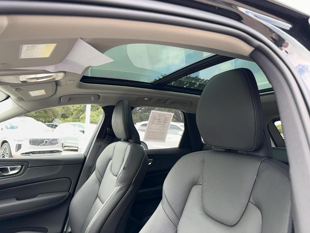 used 2025 Volvo XC60 car, priced at $36,995