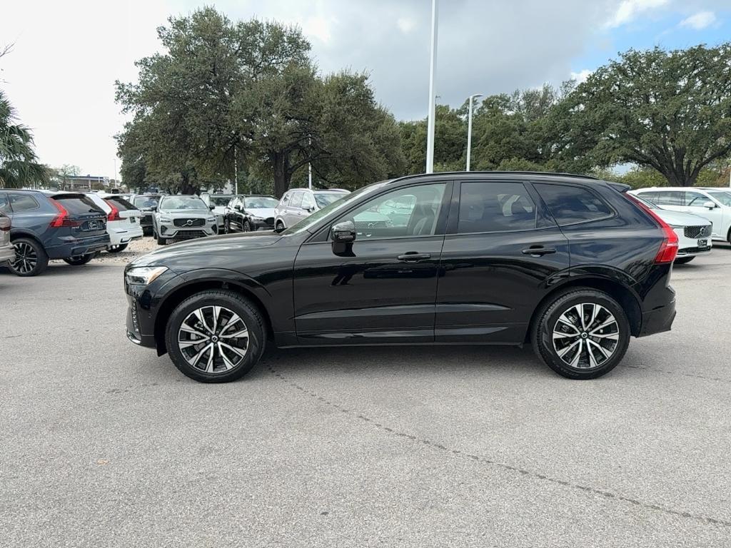 used 2025 Volvo XC60 car, priced at $36,995