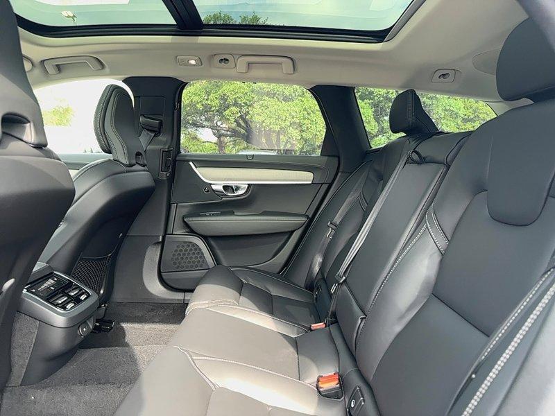 new 2025 Volvo V90 Cross Country car, priced at $68,965