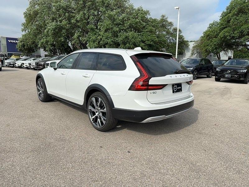 new 2025 Volvo V90 Cross Country car, priced at $68,965