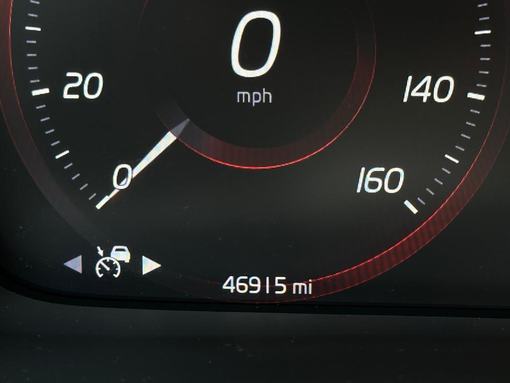 used 2022 Volvo XC40 car, priced at $33,995